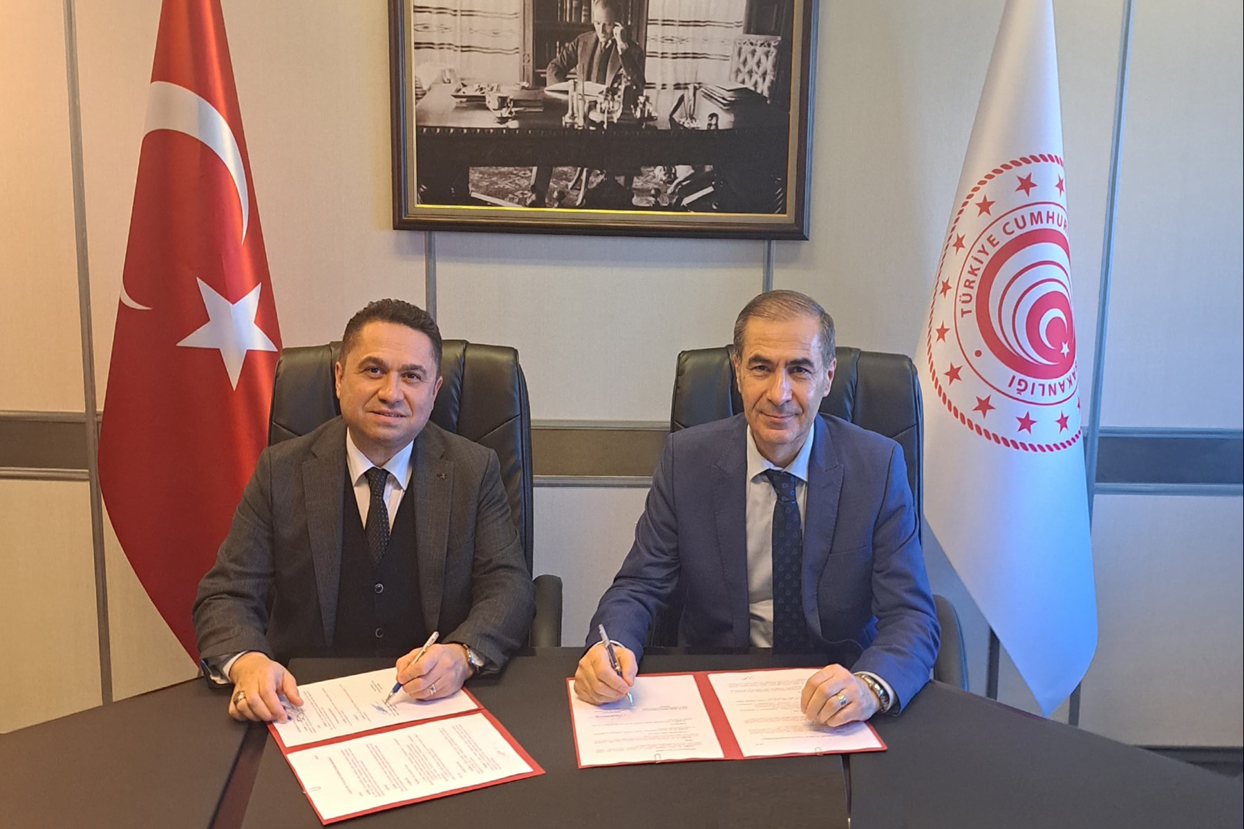 ALKÜ VE TİCARET BAKANLIĞI, SAĞLIK TURİZMİ ALANINDA İŞ BİRLİĞİ YAPACAK